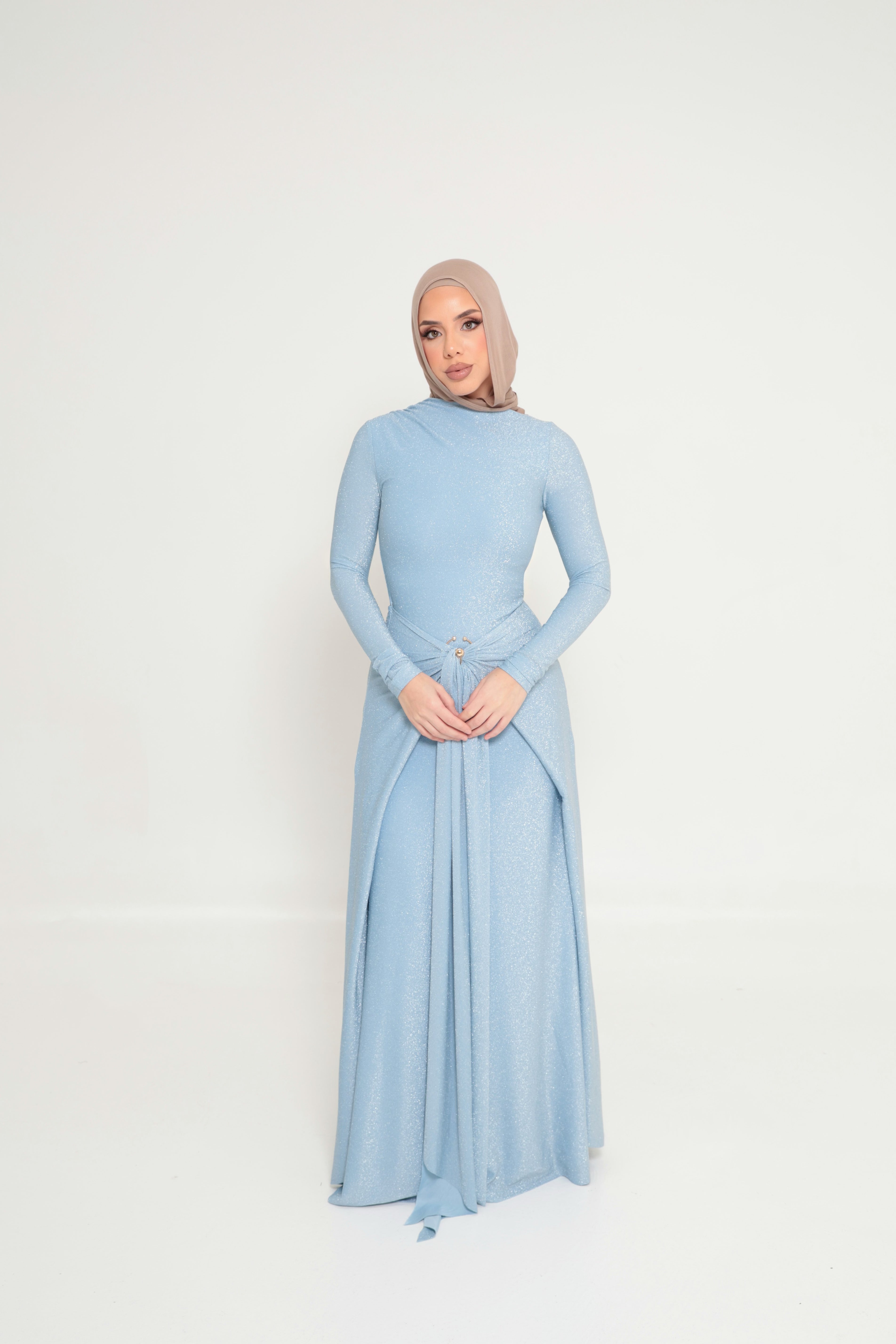 Aleena Ice Alaia Muse Aleena Ice Alaia Muse